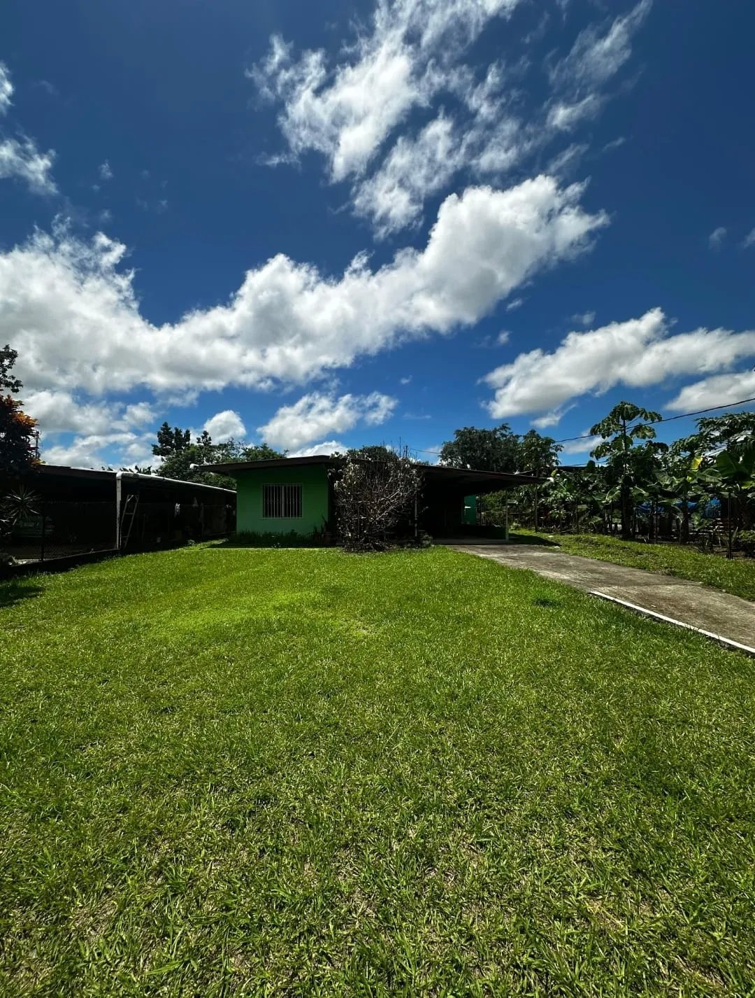 Manufactured On Land For Sale in Venta de terreno con Casa en David