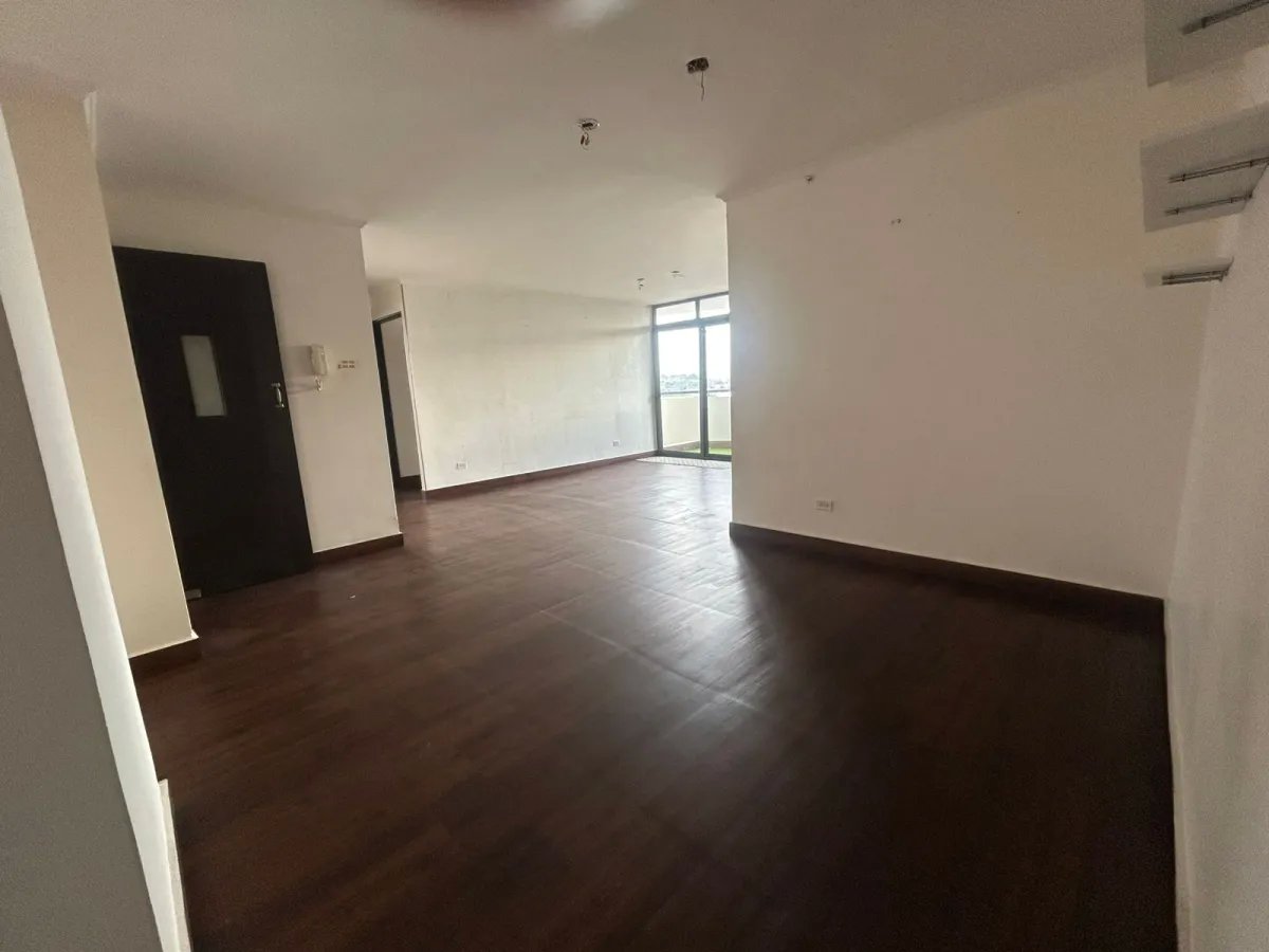 Apartment For Sale in EL CARMEN