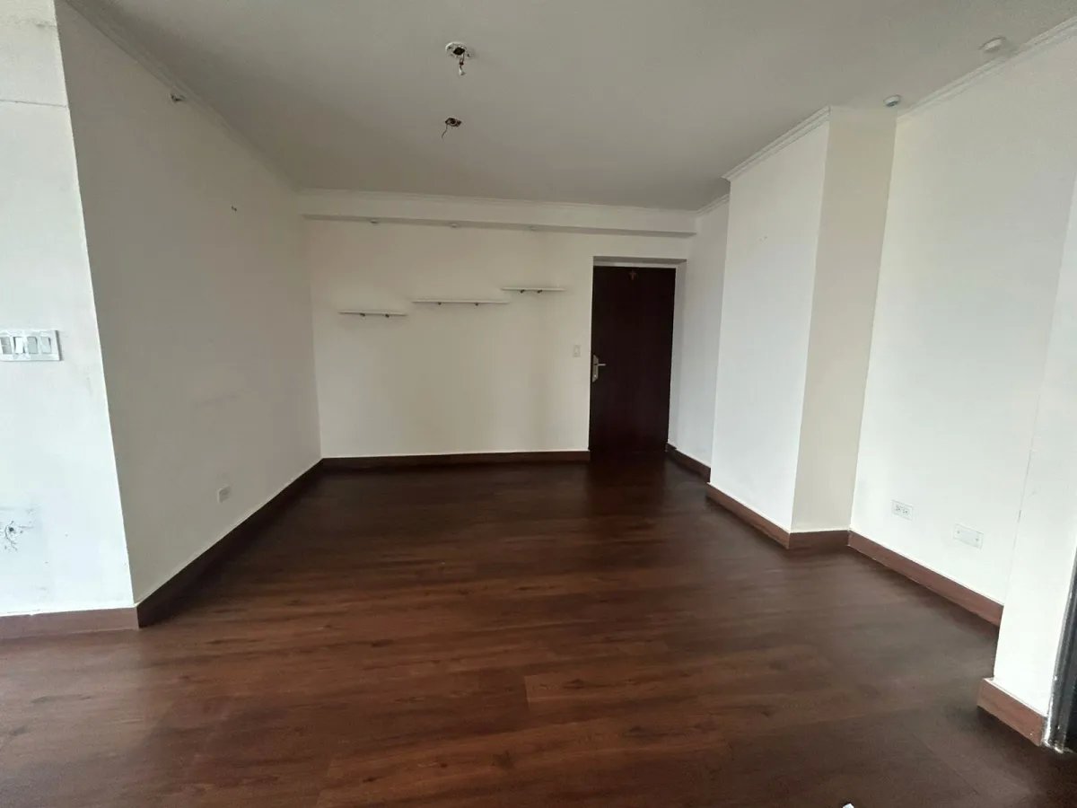 Apartment For Sale in EL CARMEN