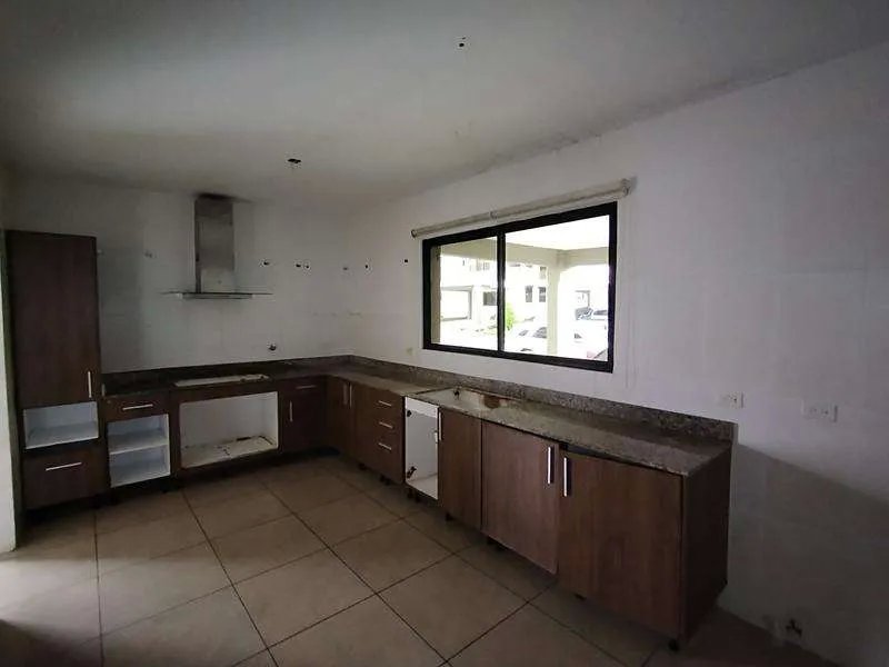 Venta de Casa en PH Mont Blanc  Brisas del Golf