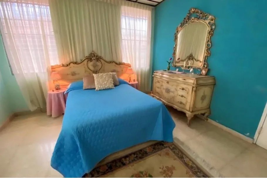 Single Family Detached For Sale in San Francisco