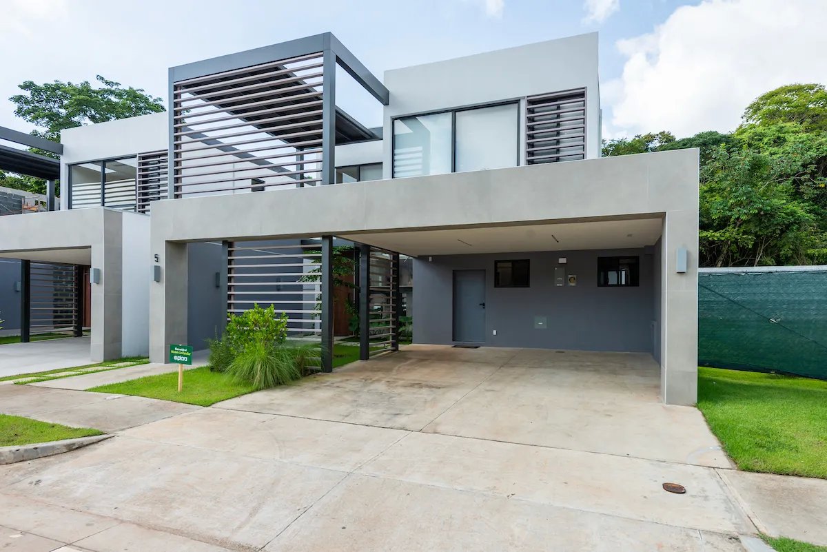 Single Family Attached For Sale in Panama Pacifico