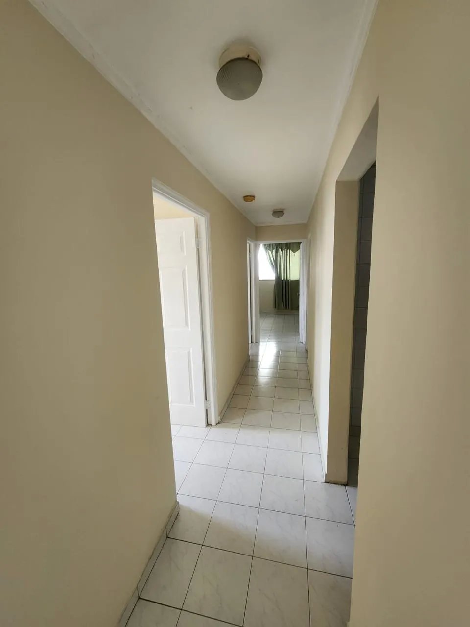 Apartment For Sale in Venta en PH Villa Gloriela ¡Oportunidad Única!