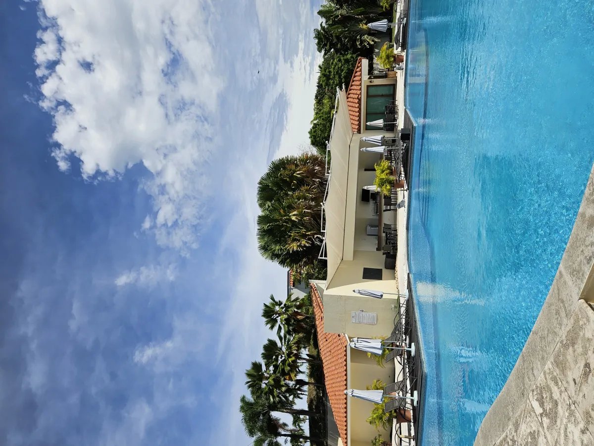 Single Family Detached For Sale in Vista Mar Boulevard