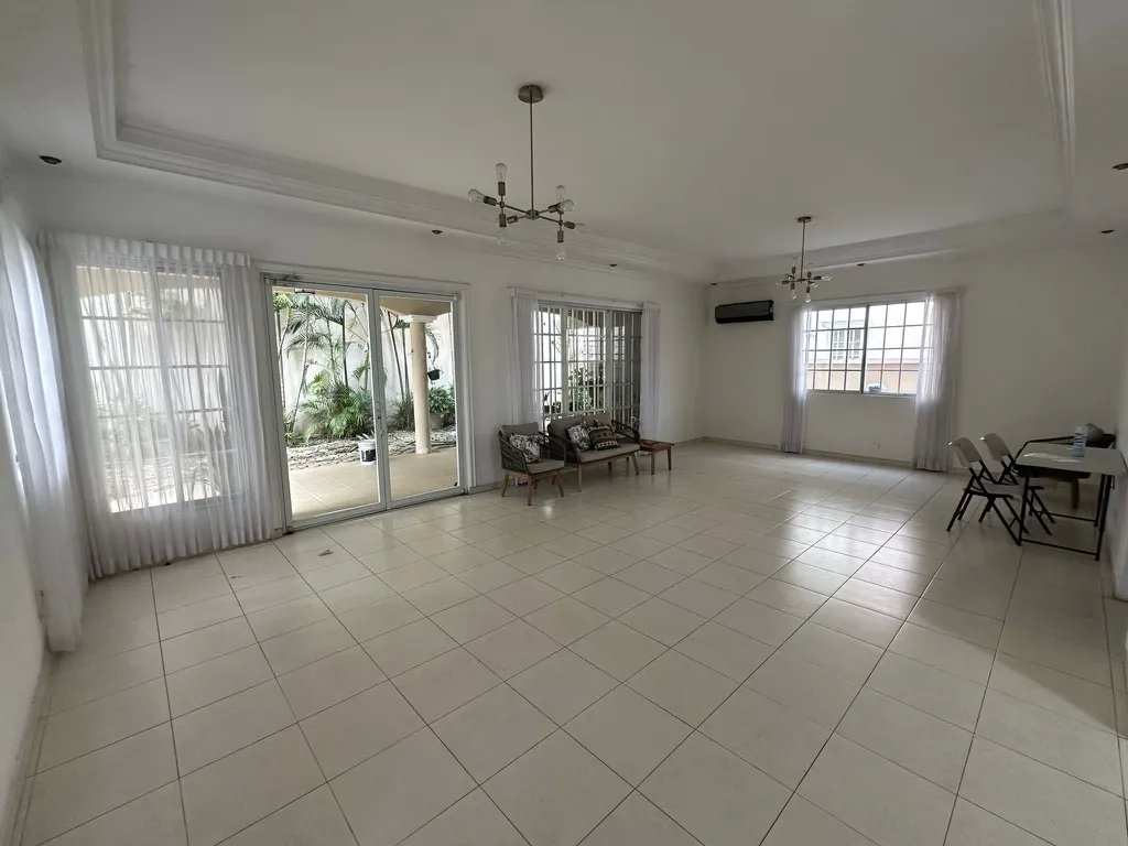 Single Family Detached For Rent in Altos de Panamá I