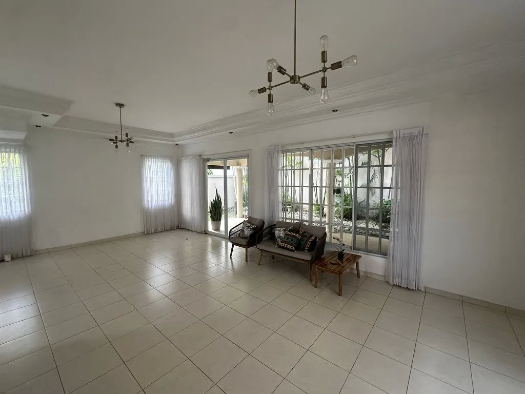 Single Family Detached For Rent in Altos de Panamá I