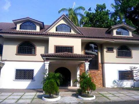 Single Family Detached For Sale in ANCON
