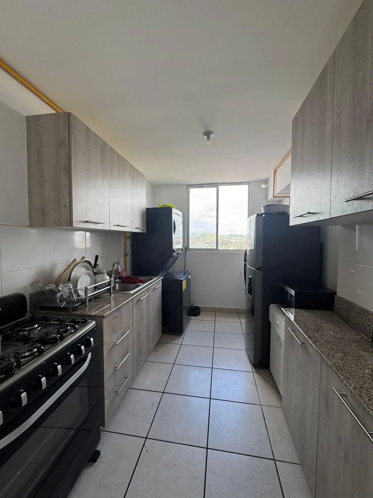 Alquiler de apartamento full amoblado  PH Lefevre 75
