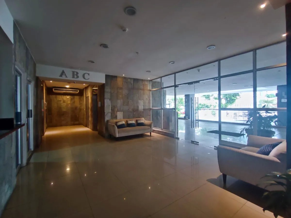 Apartment For Sale in SAN FRANCISCO