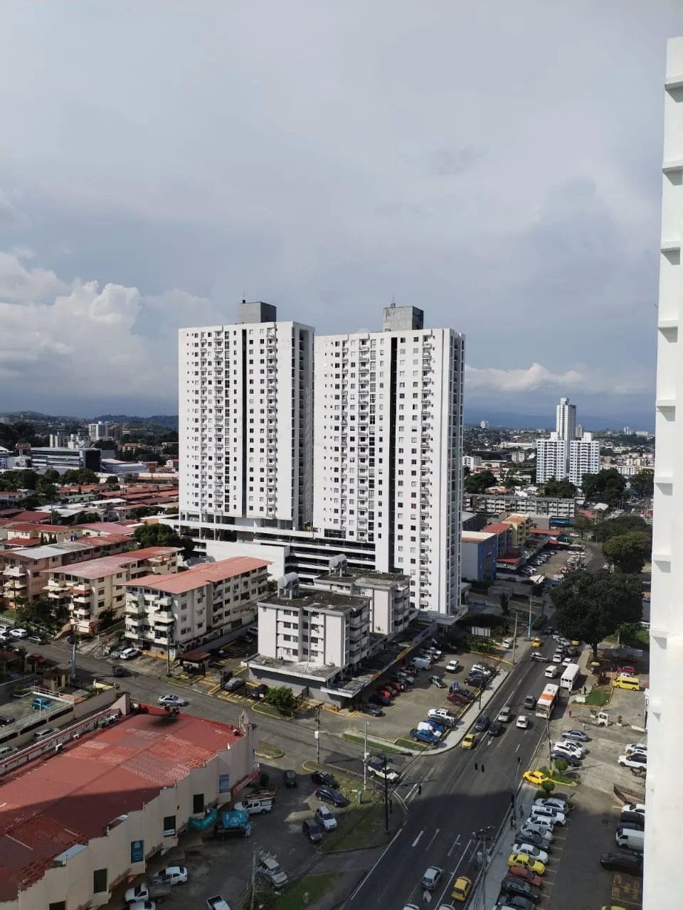SE VENDE  APARTAMENTO EN P.H. PREMIUN