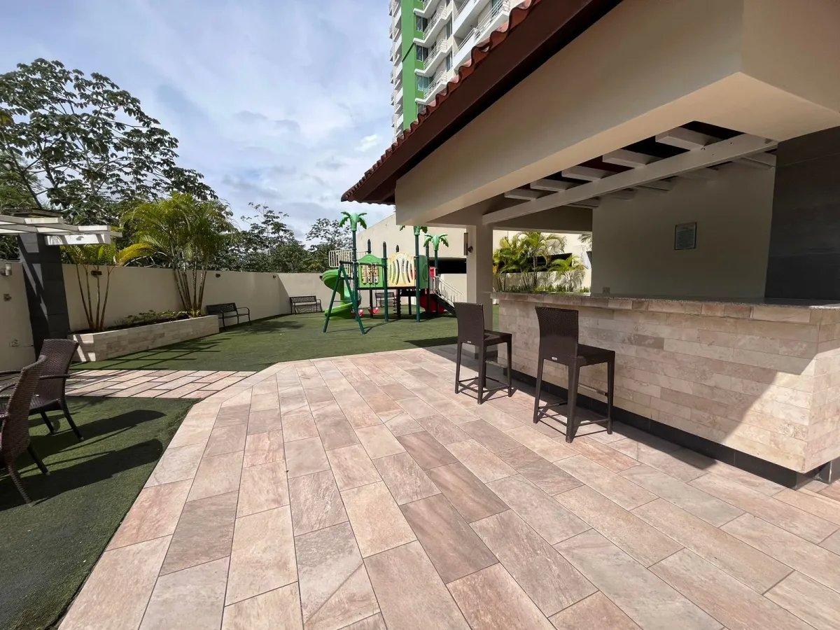 Apartment For Sale in Ancon