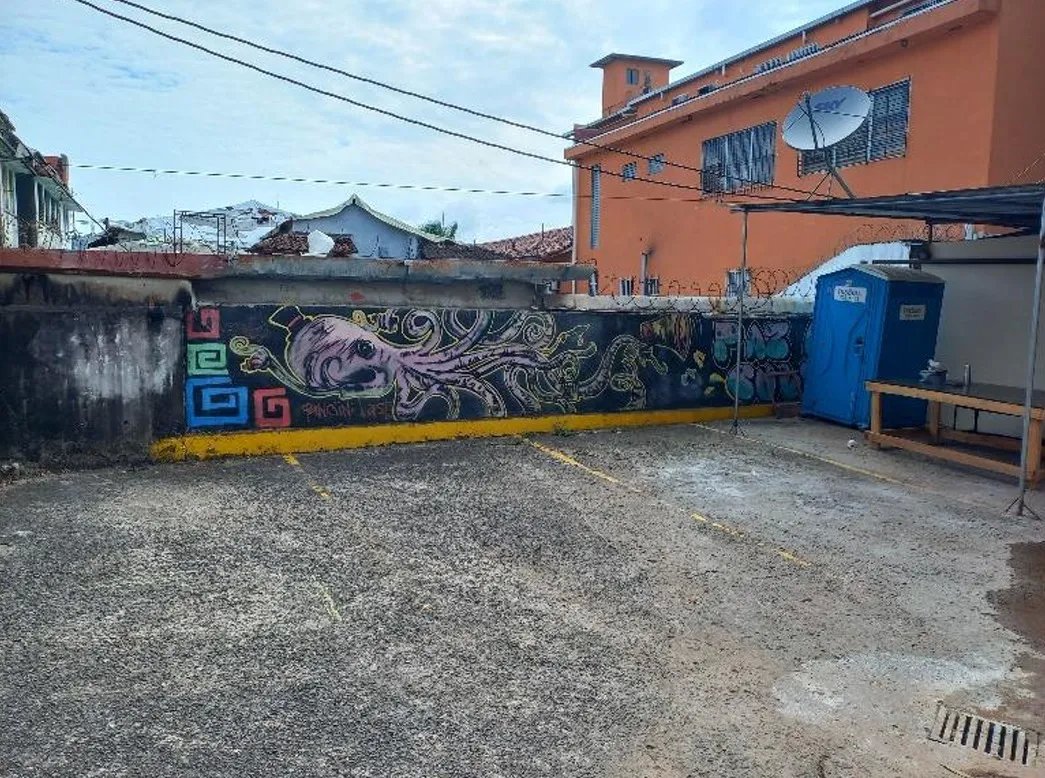 Se vende Edificio en Perejil