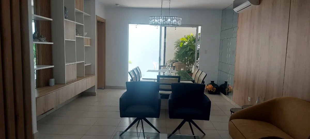 House For Sale in Paseo del Norte