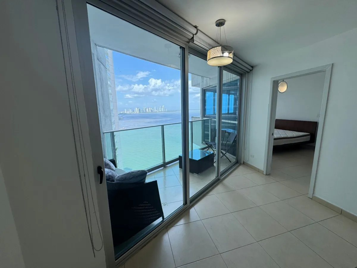 Apartment For Sale in Punta Pacifica PH Oasis on the Bay