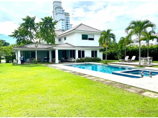 Single Family Detached For Sale in Bijao
