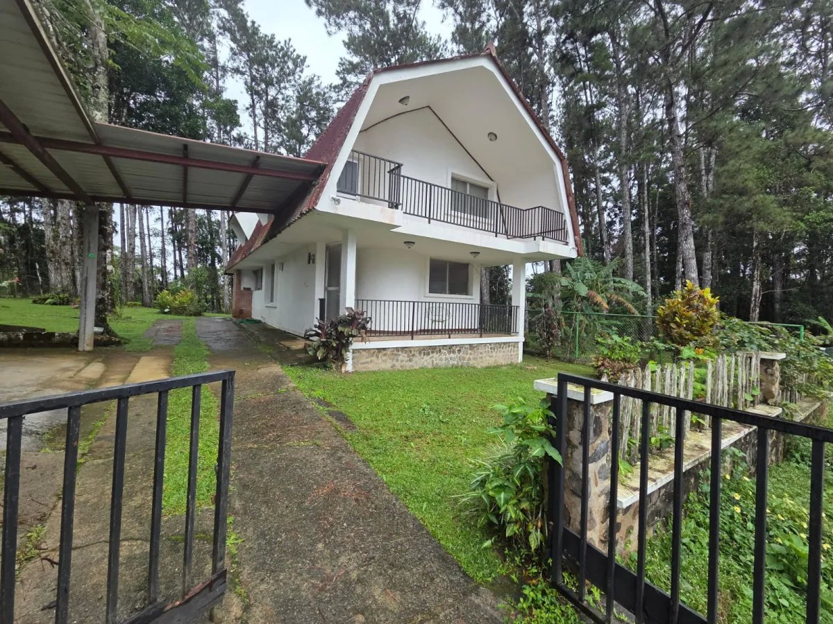 Vacation Home For Rent in Calle Altos de Cerro Azul