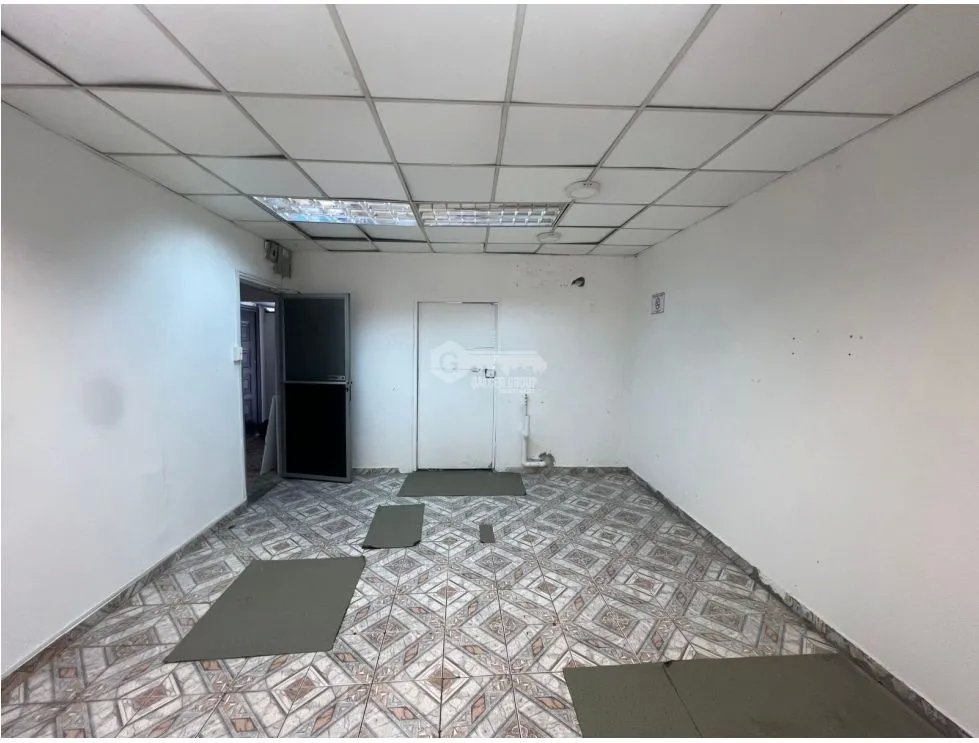 COSTA DEL ESTE / PARQUE INDUSTRIAL / 25M / 1 BAÑO / PLANTA BAJA