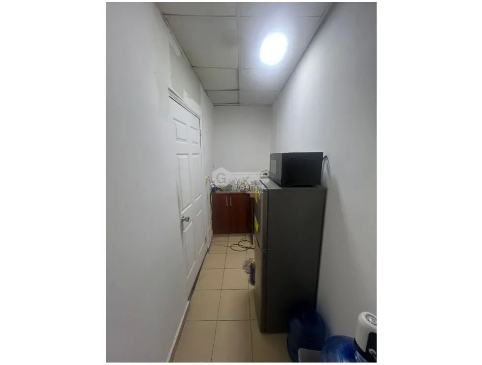 COSTA DEL ESTE / PARQUE INDUSTRIAL / 91M / 1 BAÑO / OFICINA / COCINA