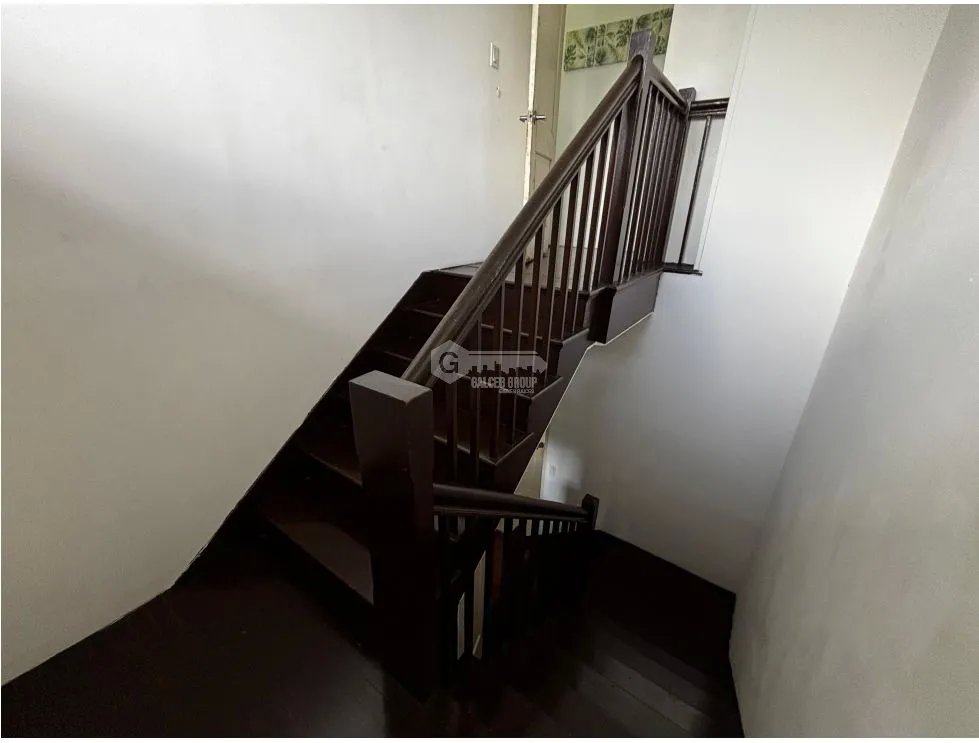 SE VENDE CASA CON ANEXO COLÓN MARGARITA 240M 3 HABITACIONES CON ANEXO