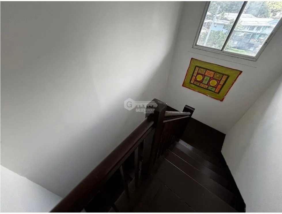 SE VENDE CASA CON ANEXO COLÓN MARGARITA 240M 3 HABITACIONES CON ANEXO