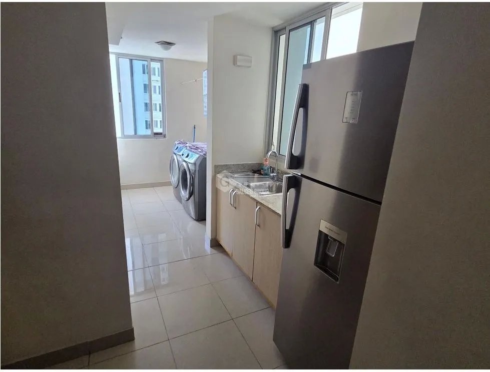 CONDADO DEL REY / ROKAS / 98M / 3 HABITACIONES / LINEA BLANCA