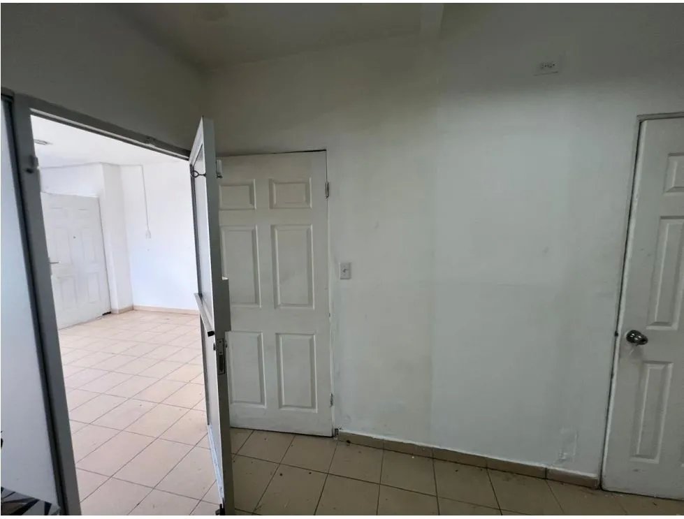 SE ALQUILA GALERA EN COSTA DEL ESTE 35M 1 BAÑO SEGUNDO NIVEL