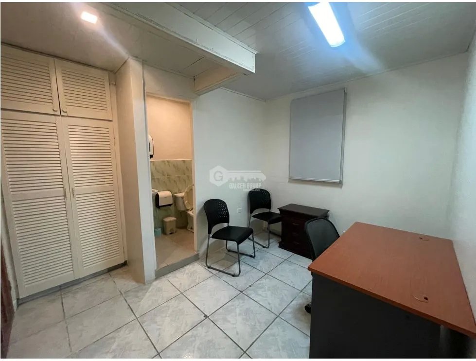 SE ALQUILA APARTAMENTO EN VILLA LUCRE 45M CON ENTRADA INDEPENDIENTE