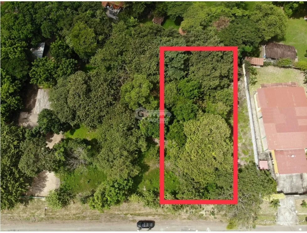 SE VENDE TERRENO EN CORONADO 995 M2 PLANO CERCA DE LA PLAYA