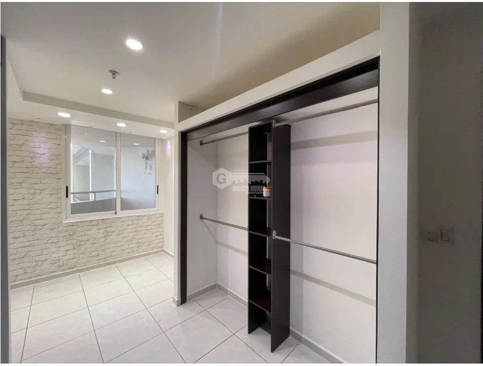 AV. BALBOA / BAY VIEW / 65M / 2 HABITACIONES / 2 BAÑOS / BALCON