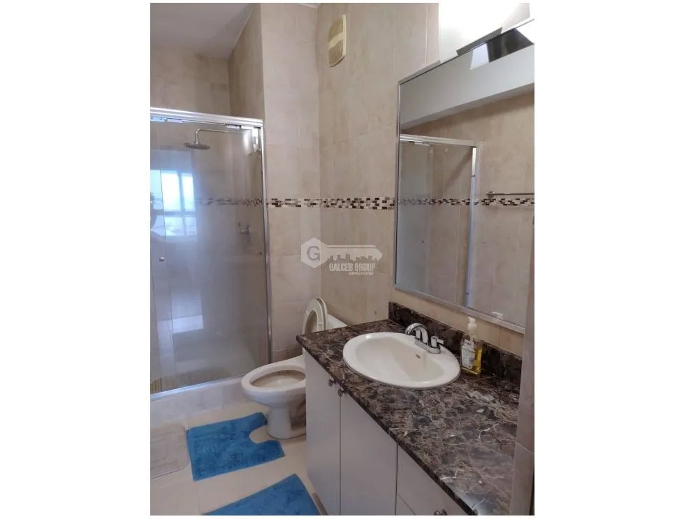 SE ALQUILA APARTAMENTO EN  PH GRAND BAY 96 M2  AMOBLADO
