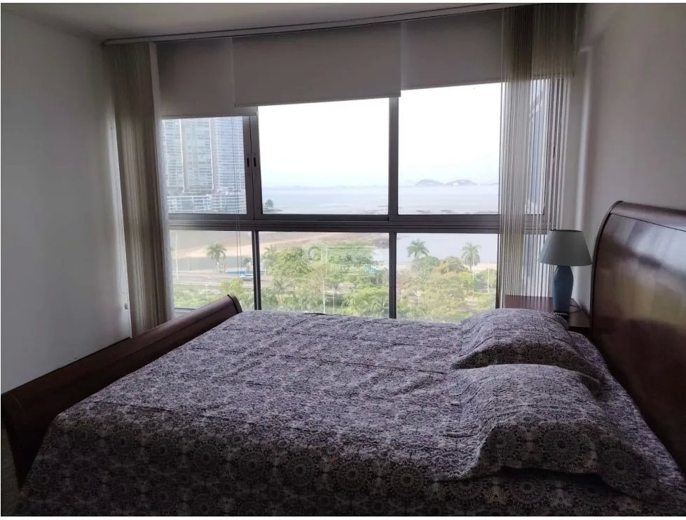 AV BALBOA / PH GRAND BAY / 1 HABITACION / 96 M2 / 1 BAÑO / AMOBLADO