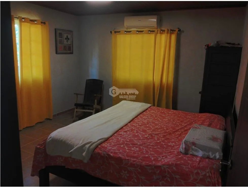 SE VENDE CASA EN SAN CARLOS  LAS UVAS 1001 M2 CON PISCINA