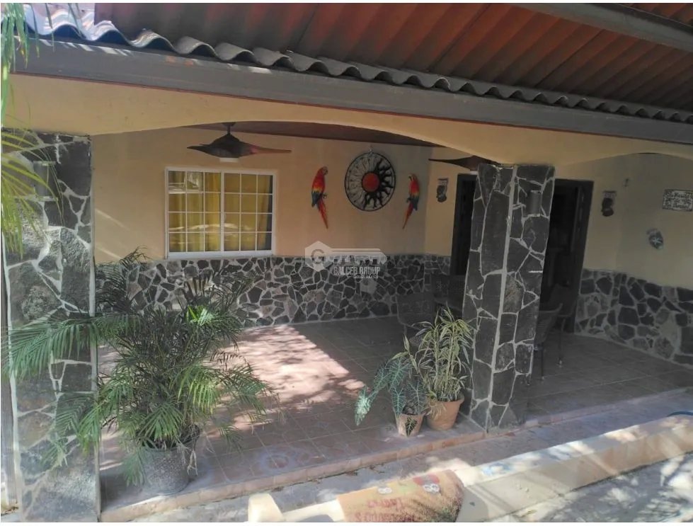 SE VENDE CASA EN SAN CARLOS  LAS UVAS 1001 M2 CON PISCINA