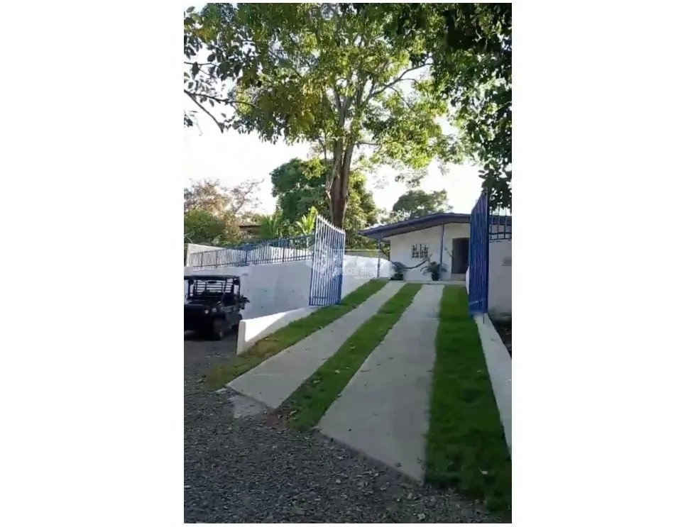 SE VENDE CASA EN SAN CARLOS  EL PALMAR 1500 M2 CON PISCINA