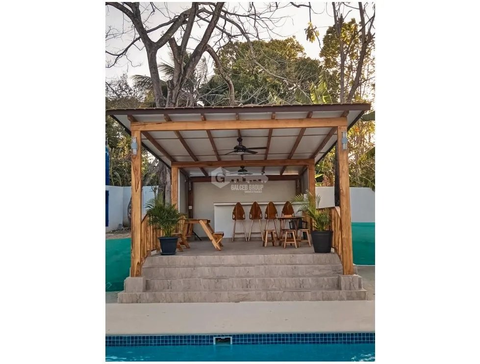 SE VENDE CASA EN SAN CARLOS  EL PALMAR 1500 M2 CON PISCINA