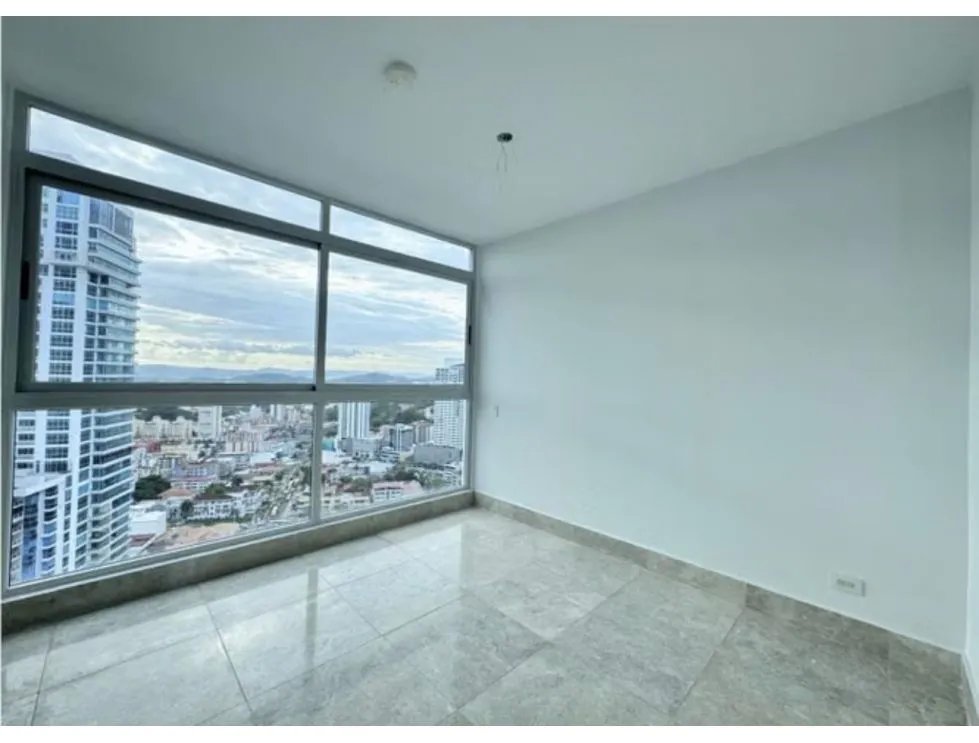 SE VENDE APARTAMENTO EN BELLA VISTA COSTANERA 205M VISTA AL MAR