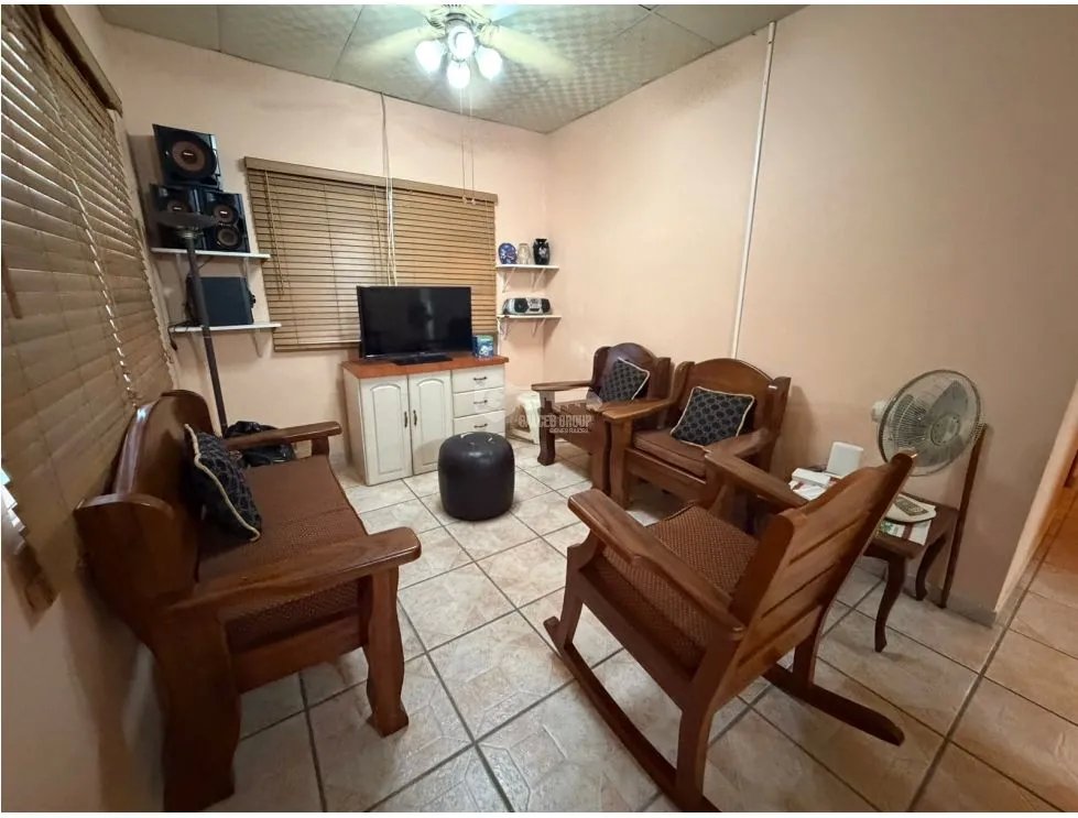 Single Family House for sale in San Carlos
