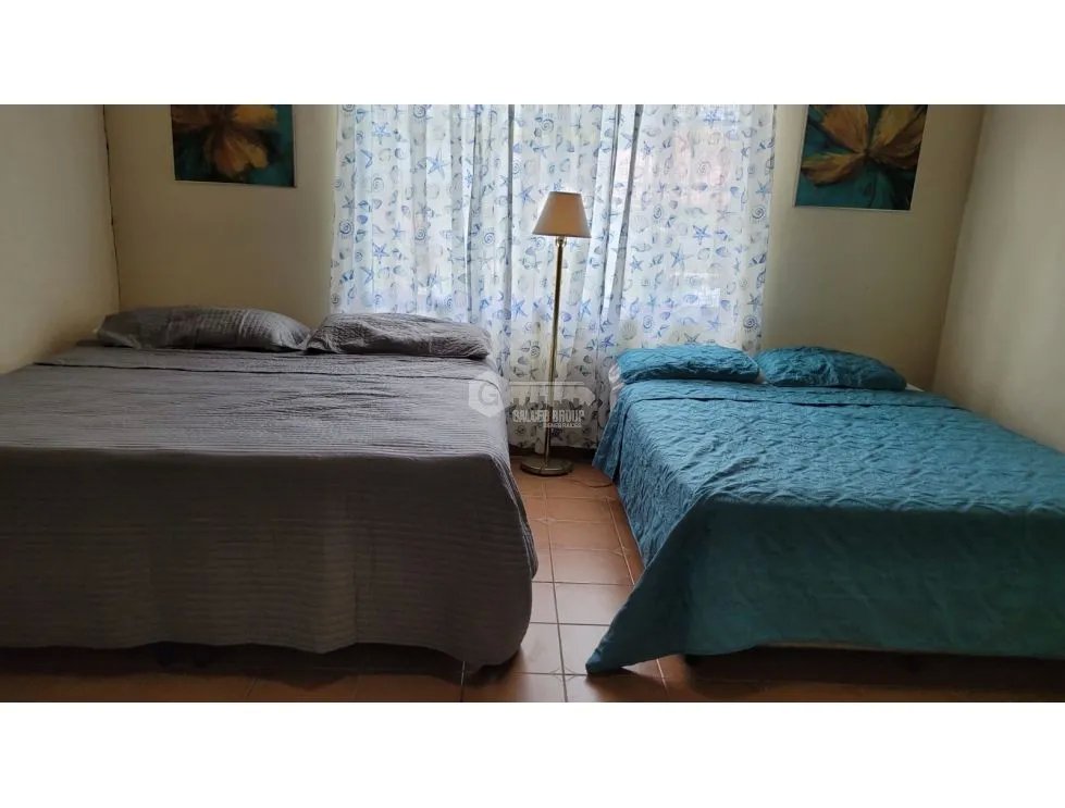 SE VENDE CASA EN GORGONA 1407 M2  CON PISCINA CERCA DE LA PLAYA