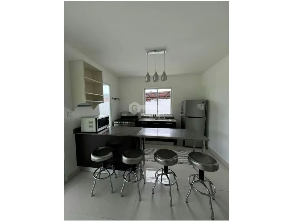 SE VENDE CASA EN SAN CARLOS 600 M2 CON TERRAZA