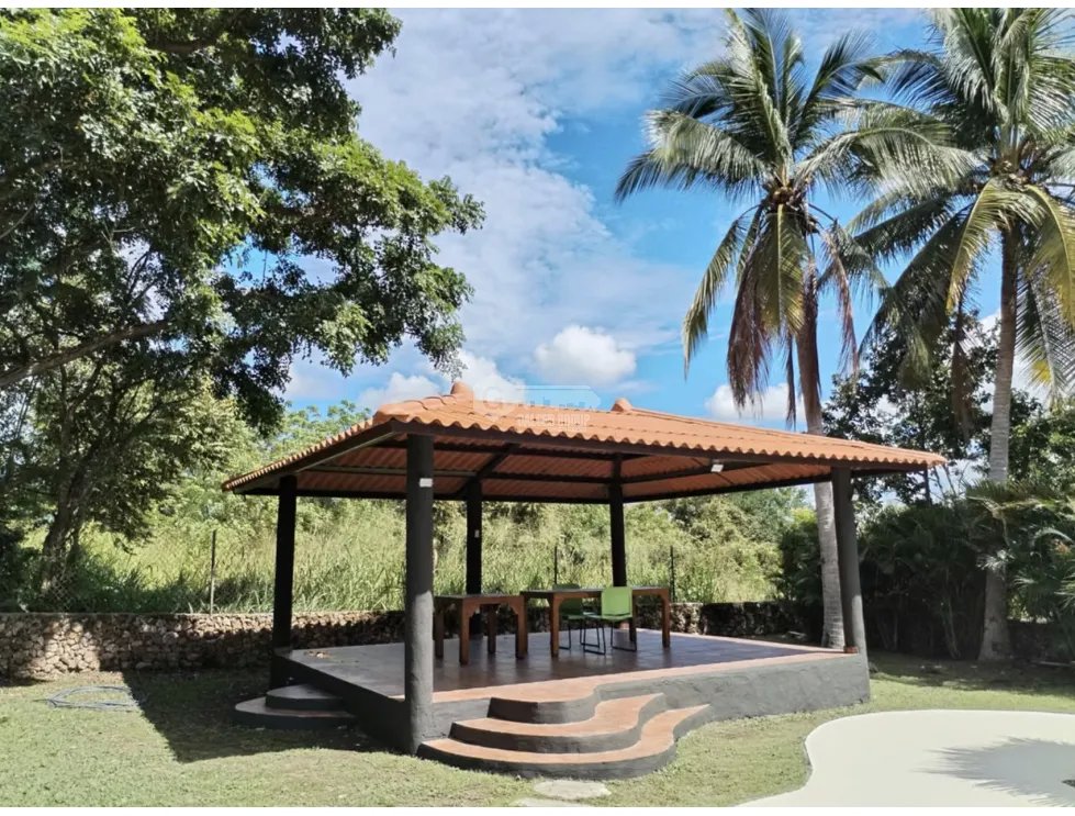 CHAME / PUNTA CHAME / CASA / 970M2 / AMOBLADA / PISCINA / JACUZZI