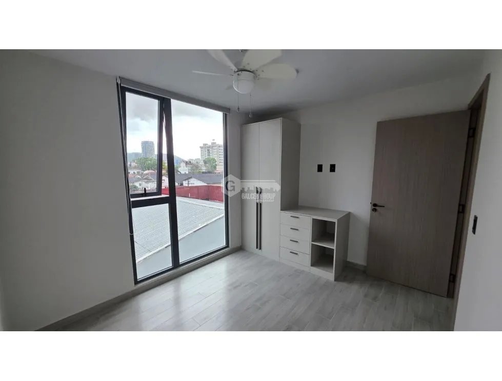 SE ALQUILA MODERNO APARTAMENTO EN BELLA VISTA  45M2 LINEA BLANCA