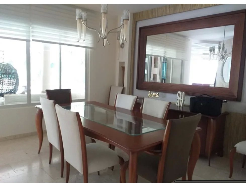 SE VENDE CASA EN COSTA DEL ESTE 742M2 5 HABITACIONES PISCINA JACUZZI