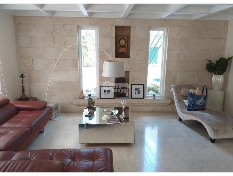 COSTA DEL ESTE / COSTA AZUL/ 742M2 / 5 HABITACIONES / PISCINA /JACUZZI