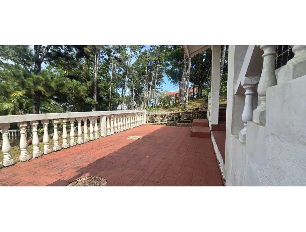 ALTOS DE CERRO AZUL / CASA DE 2 PISOS / 3 HAB / 3 BAÑOS
