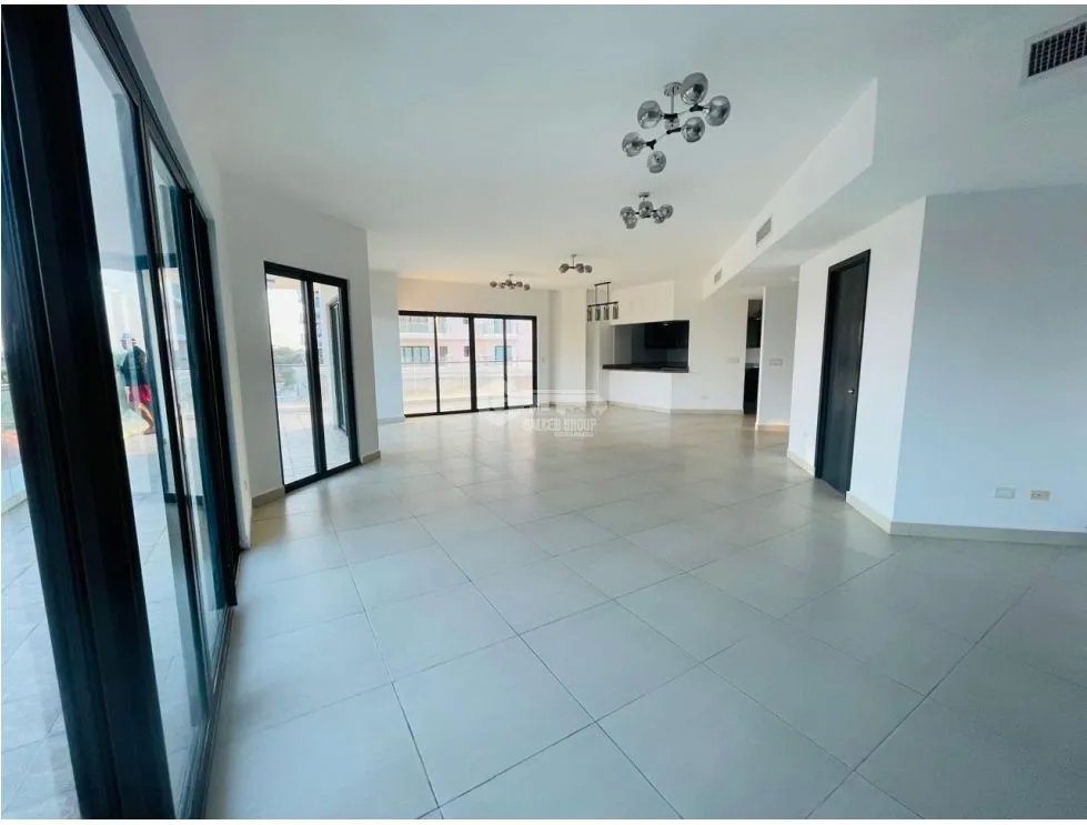 Single Family House for rent in San Carlos