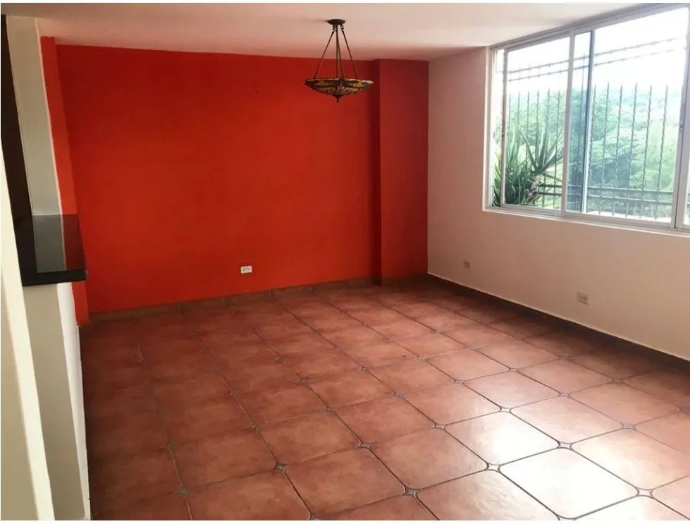 VILLA DE LAS FUENTES / 473M / 2 NIVELES / JACUZZI / 5 HABITAC