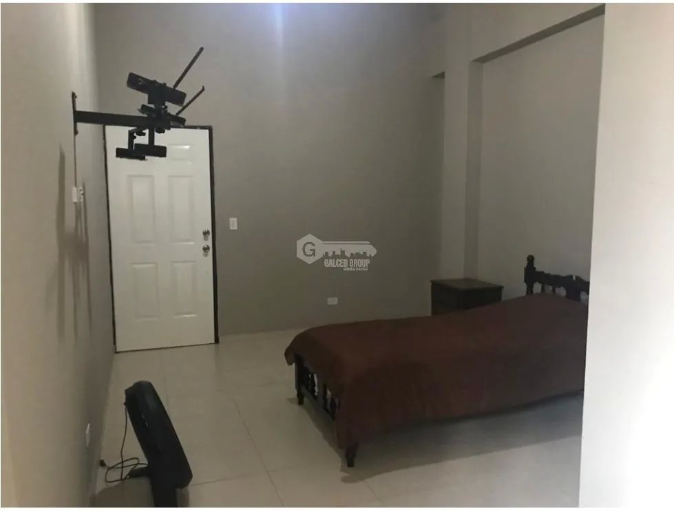 VILLA DE LAS FUENTES / 473M / 2 NIVELES / JACUZZI / 5 HABITAC