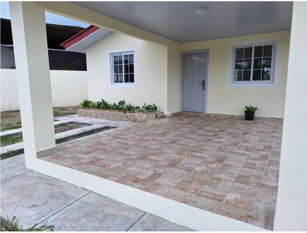 SE VENDE CASA A ESTRENAR CERCA DE LA PLAYA SANTA CLARA 601 M2