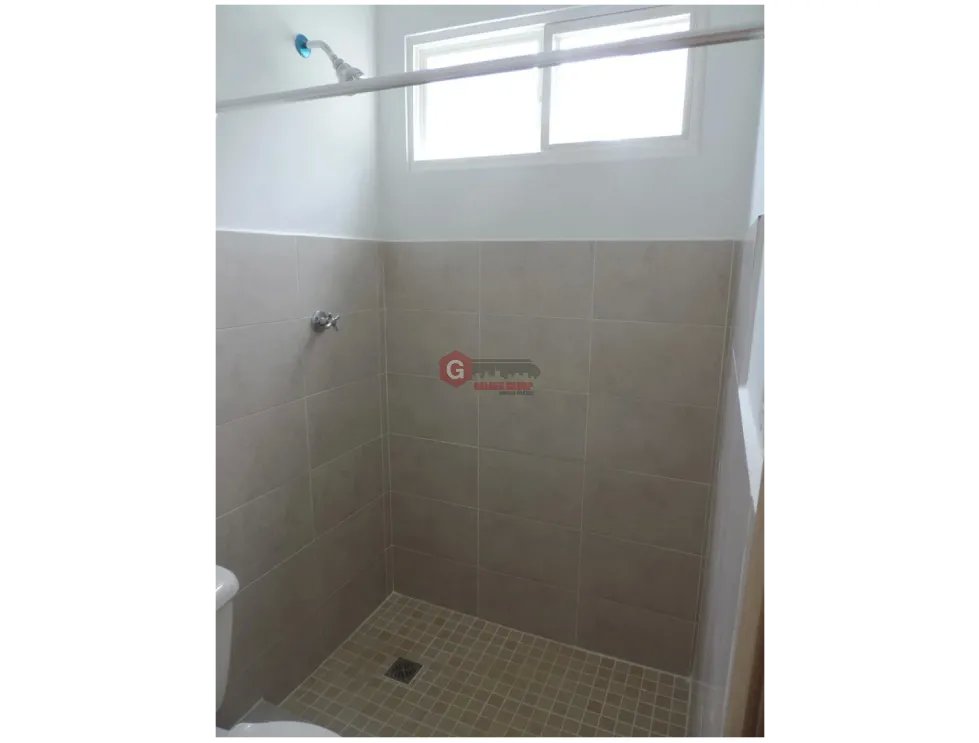 BRISAS DEL GOLF / PH VICTORIA / 170m2 / 3 HABITACIONES / LINEA BLANCA