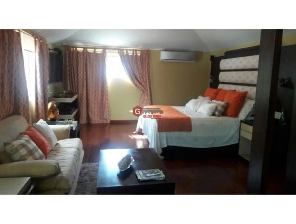Single Family House for sale in Coronado